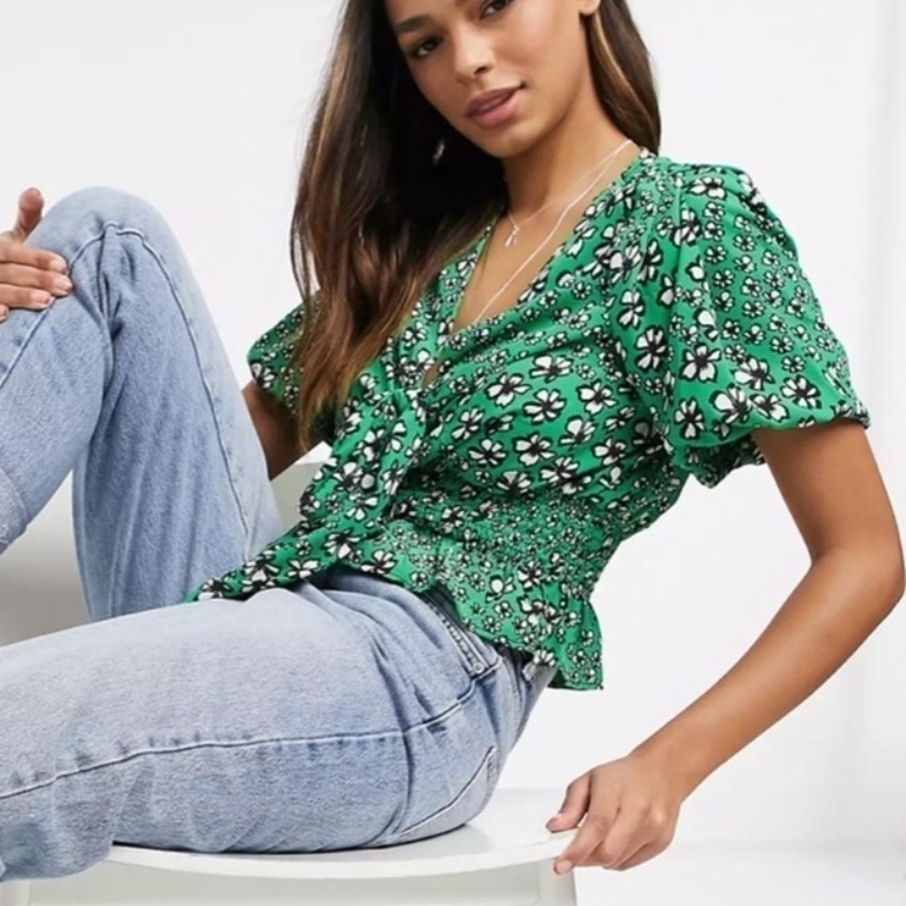 Topshop Green Floral Top Tie Front Peplum Top V-Neck - Picture 2 of 9